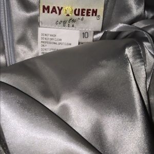 Detailed sparkly prom silver short dress